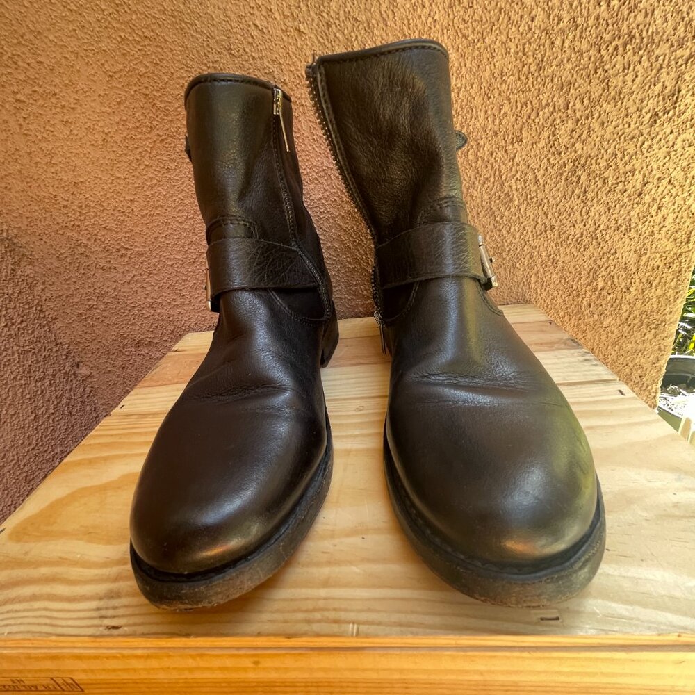 Frye Vicky Engineer 6 inch black 100% leather buckle moto boots ankle booties - Picture 3 of 16